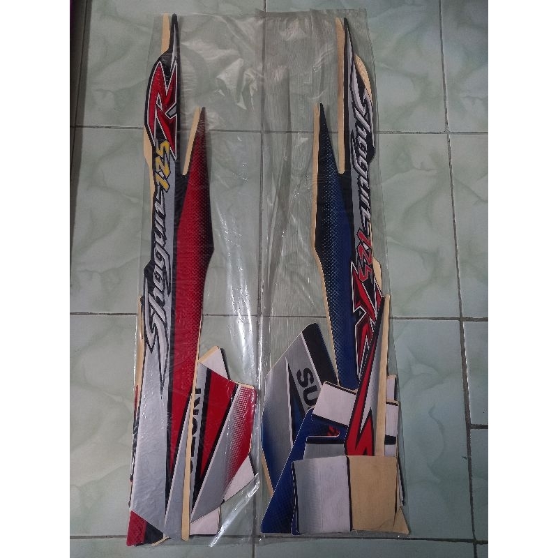 STRIPING SUZUKI SHOGUN 125 R 2004 / 2005