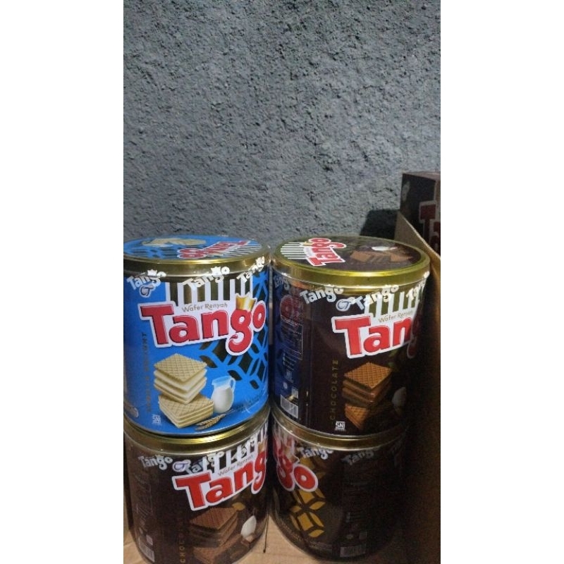 

WAFER TANGGO KALENG RASA COKLAT VANILA TANGGO ENAK