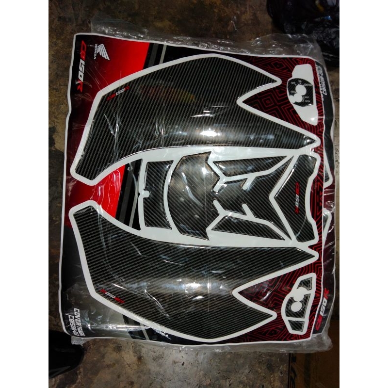 Stiker Timbul Carbon Cover Tanki Tankpad Sidepad Honda CB150R CB150Verza