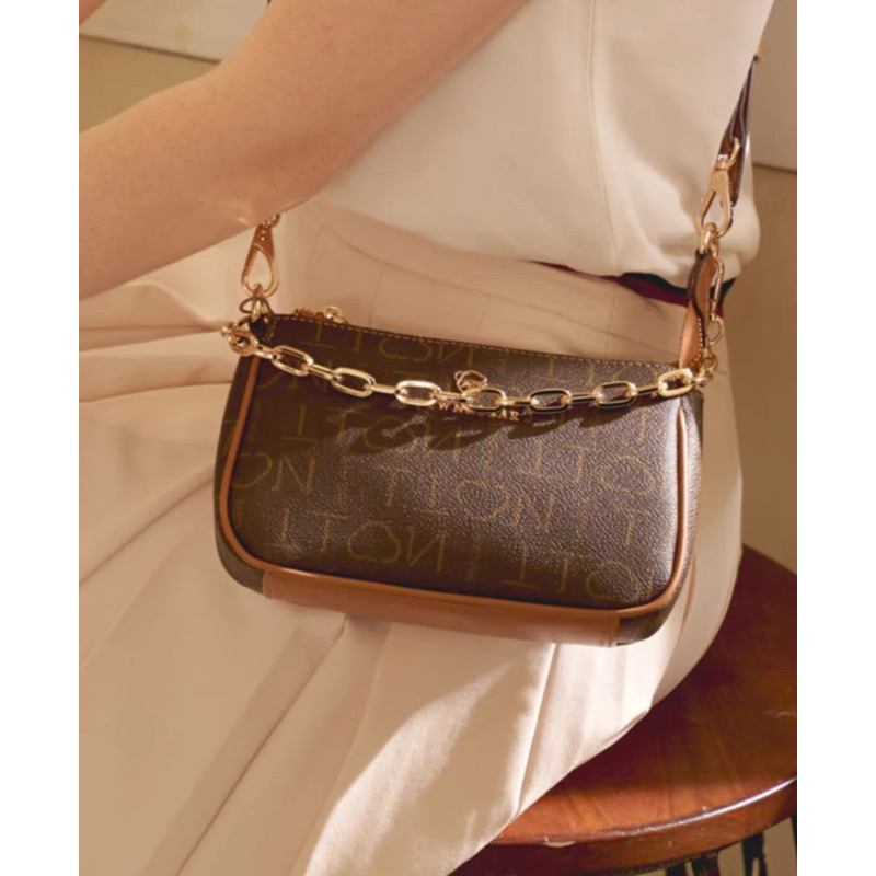 TTWN BEAR READY STOCK Mini Purse Bag