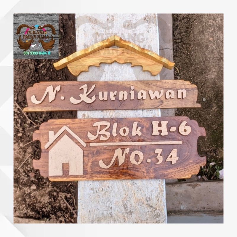 Papan nama kayu alamat rumah