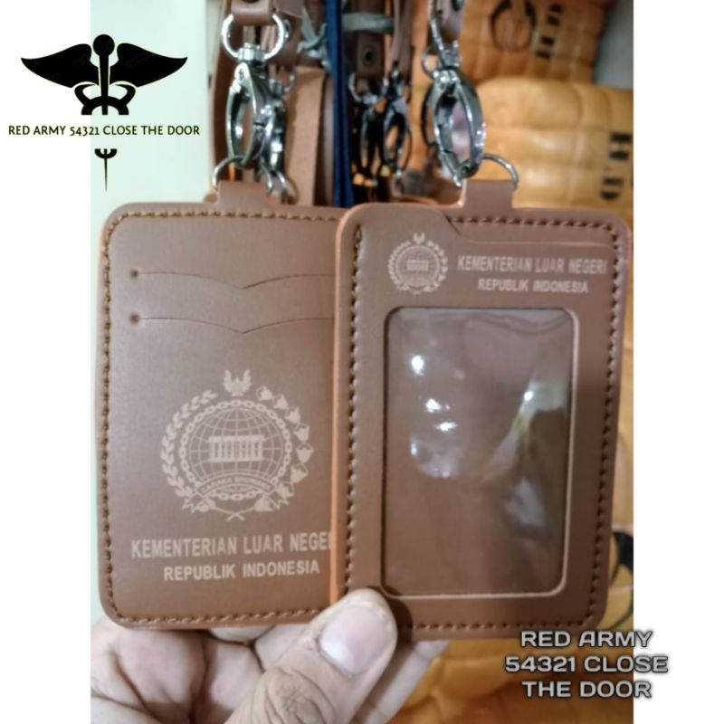 

ID Card Holder Tali Lanyard Name Tag Logo Kementerian Luar Negeri Ri