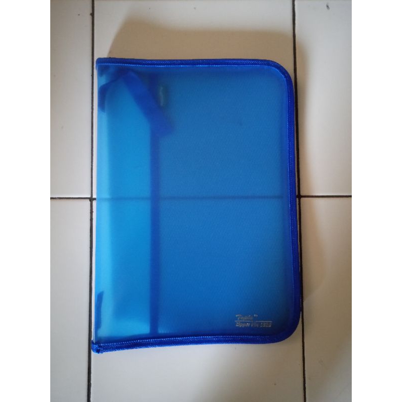 

zipper file map plastik resleting warna biru