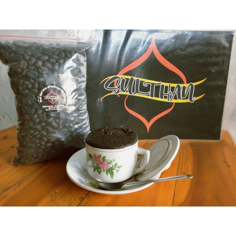 

Biji kopi matang robusta
