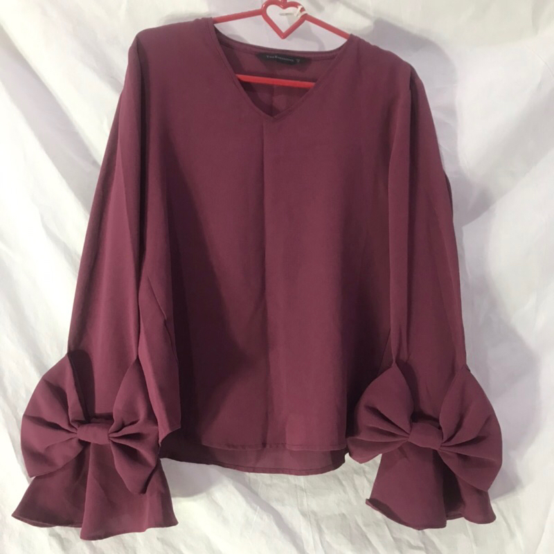 ‼️CLEARANCE SALE‼️NEW Blouse Dark Magenta The Executive Lengan Bunga Lucu Size S Blouse Perempuan Wa