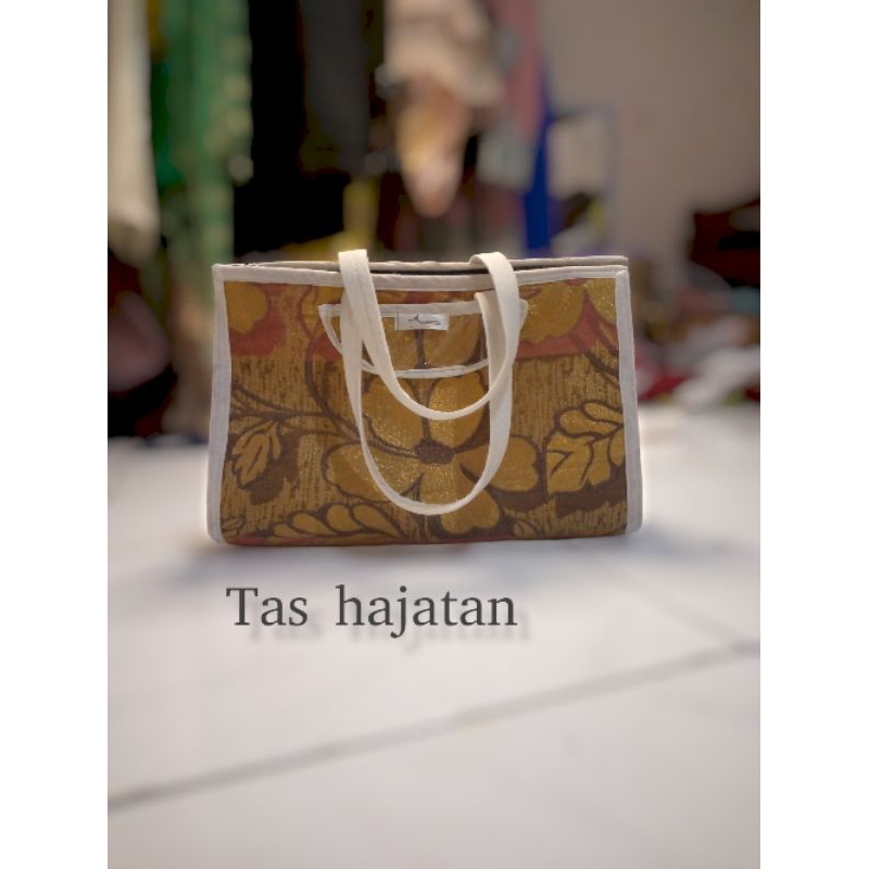 

tas hajatan isi 6