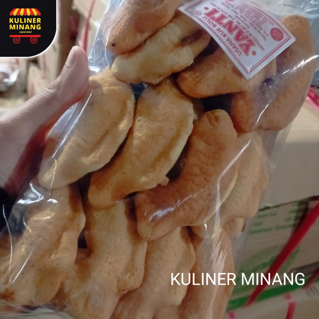 

Kue Bolu Ikan isi 24 Oleh-Oleh Asli Kampung Cemilan Makanan Payakumbuh Khas Padang Snack Jajanan 100% Kuliner Minang Kabau Gurih Spicy Murah Renyah Resmi Halal Original AX02