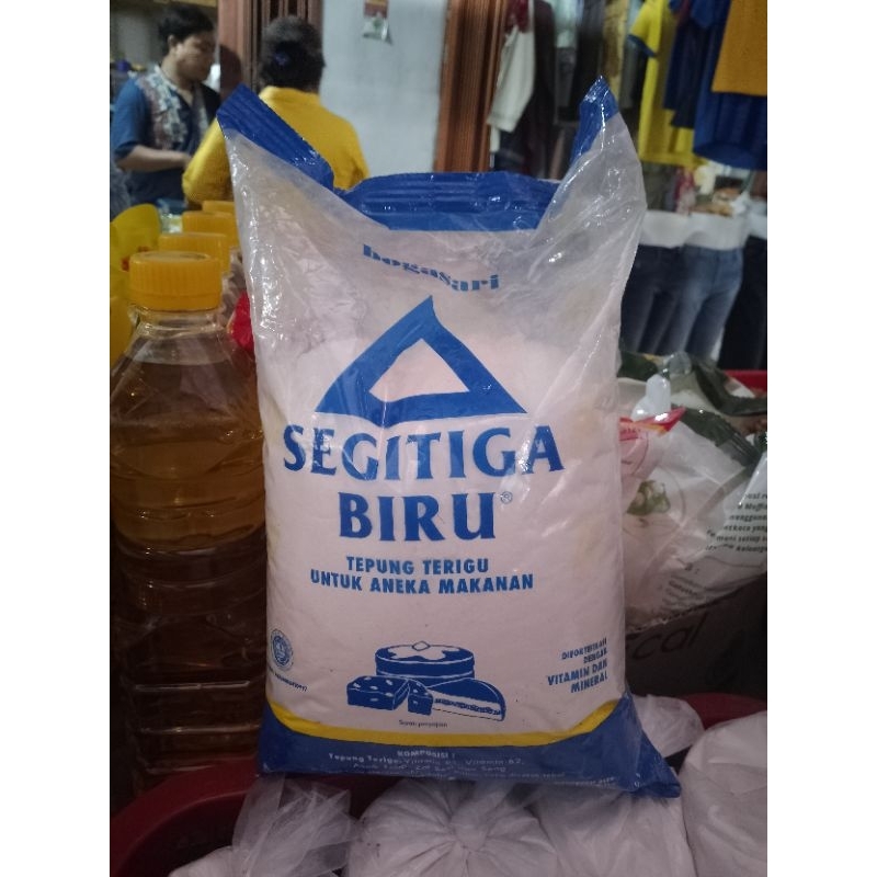 

trigu segitiga biru kemasan 1 kg