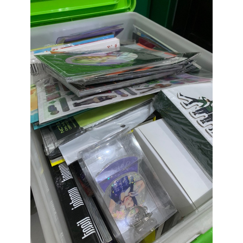 ALBUM ONLY &amp; MERCHANDISE OFFICIAL UNSEALED EXO NCT NCT 127 NCT DREAM WAYV AESPA