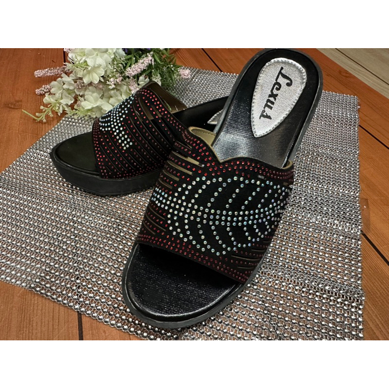 Sandal Calbi Cewek Model Terbaru