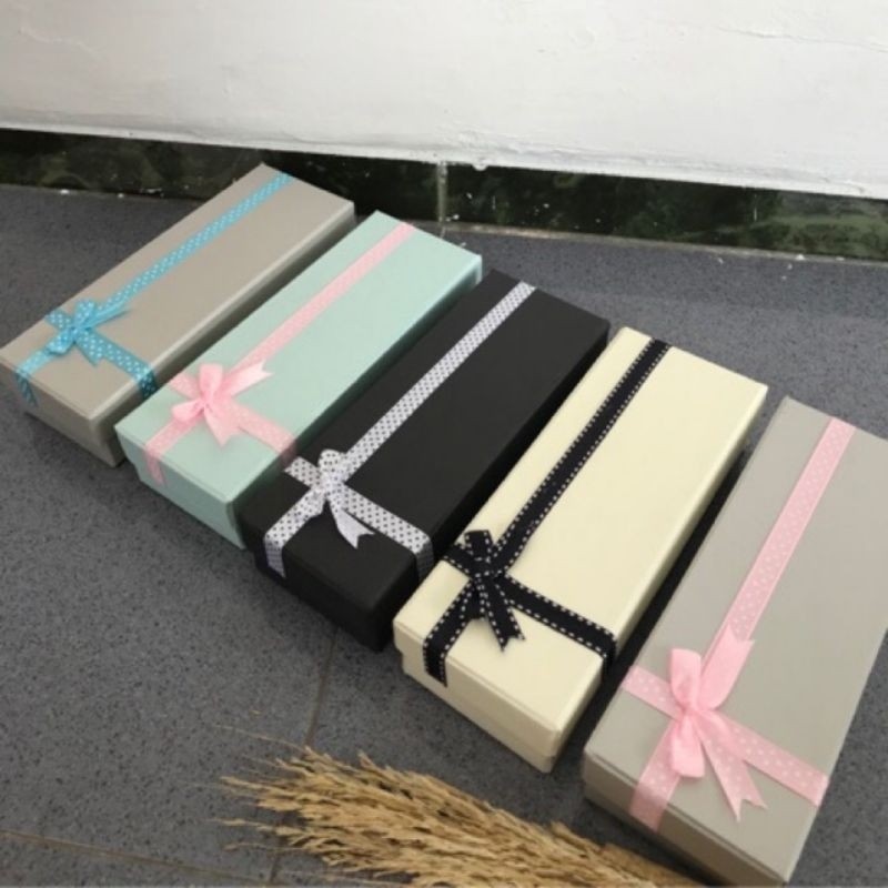 

gift box classi_c model 05