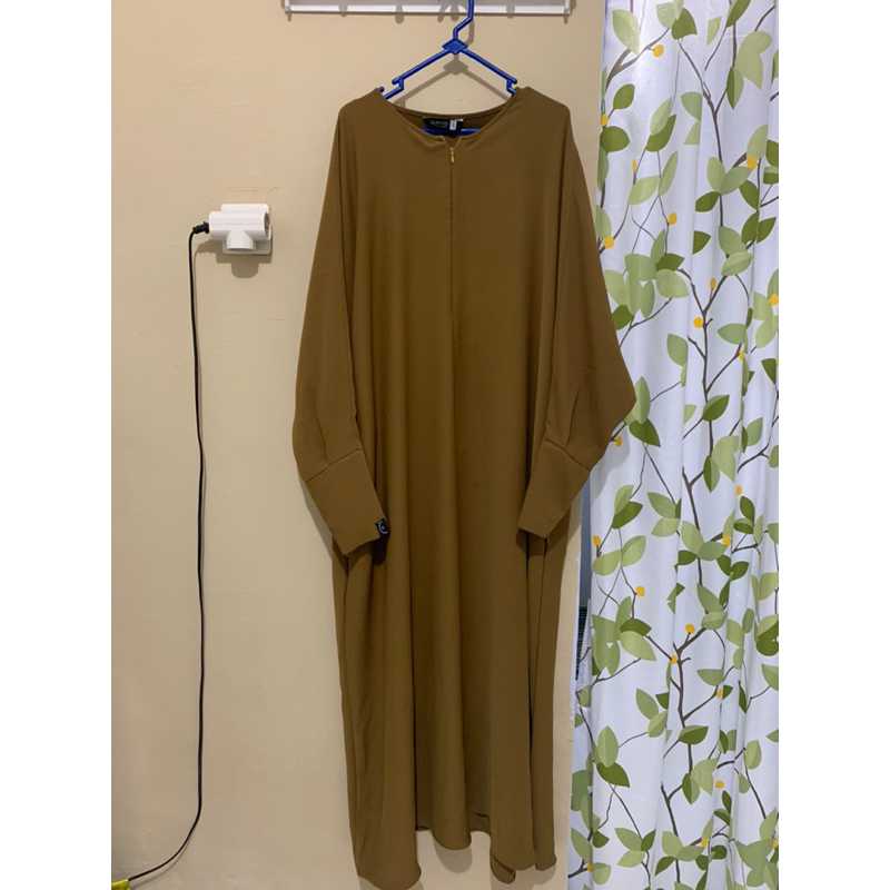 Preloved jemima abaya Aljenna medal bronze S