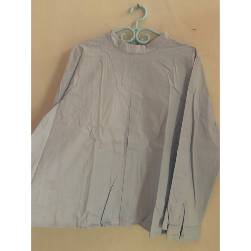 Blouse baby blue
