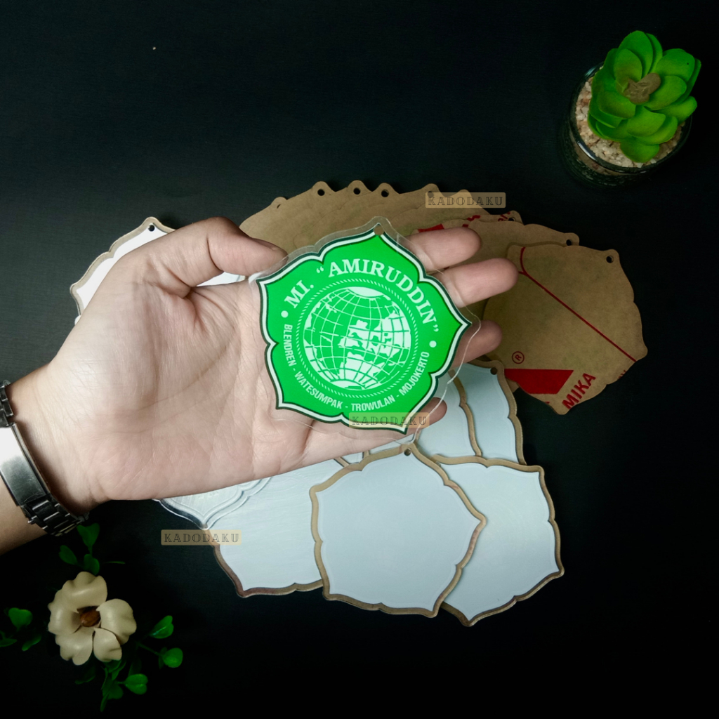 

Gordon / Kalung Wisuda Akrilik / Kalung Medali Wisuda Akrilik Custom