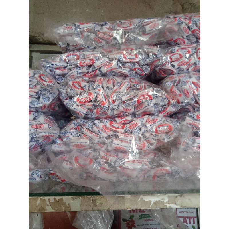 

PERMEN TING - TING JAHE KILOAN