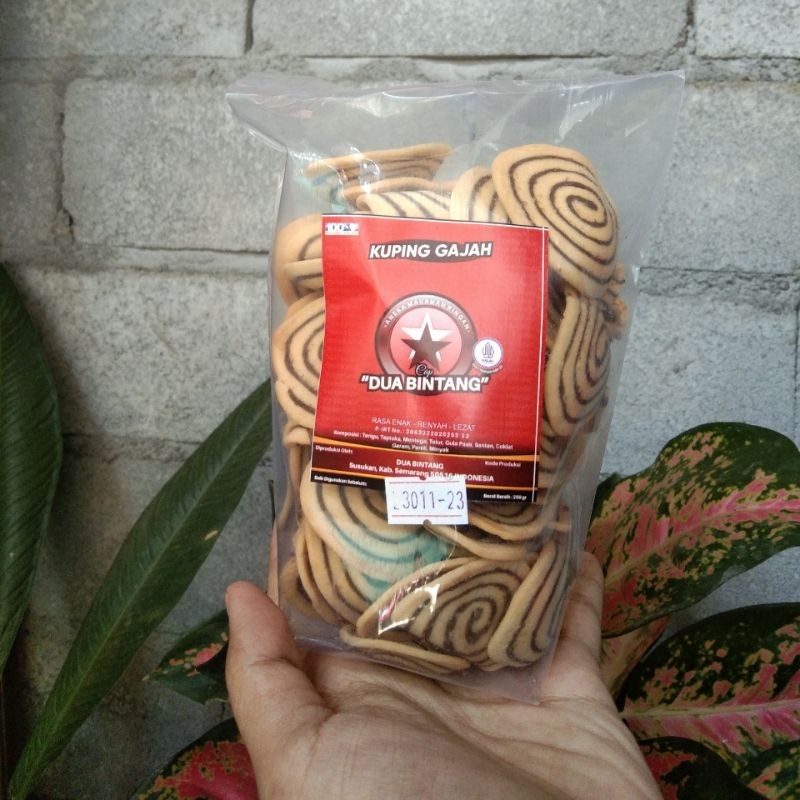 

dua bintang KUPING GAJAH cemilan jajanan tradisional snack 250gr