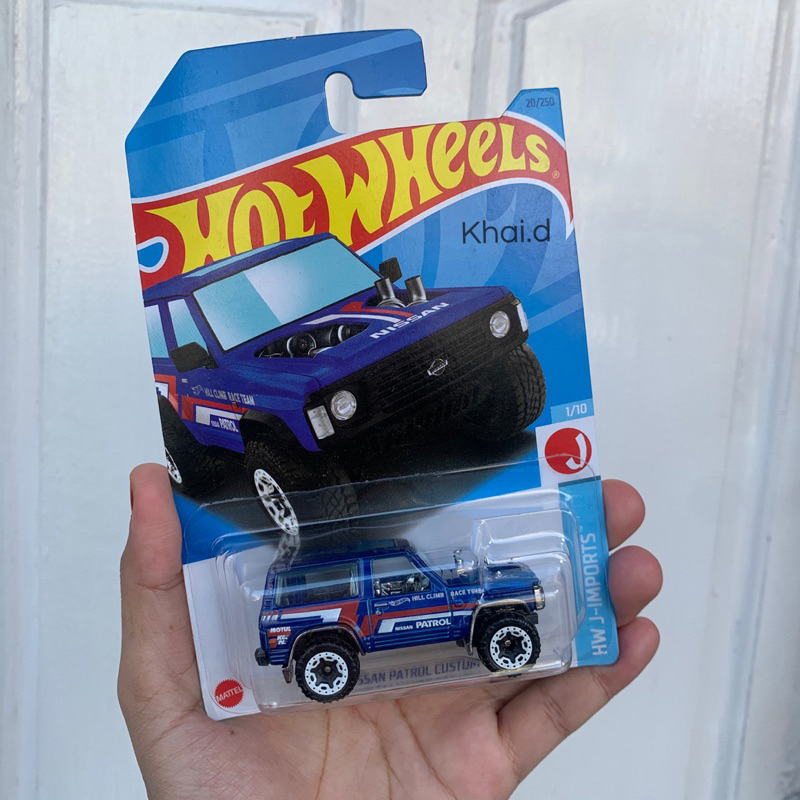 Hot Wheels Nissan Patrol Custom