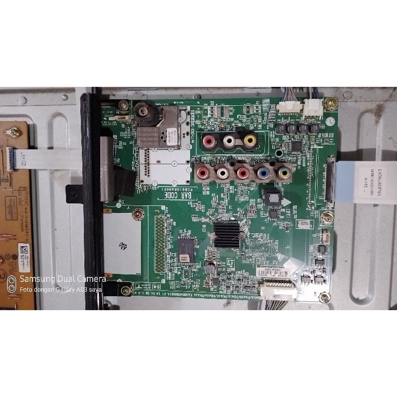 MB LG Plasma 50PB560B