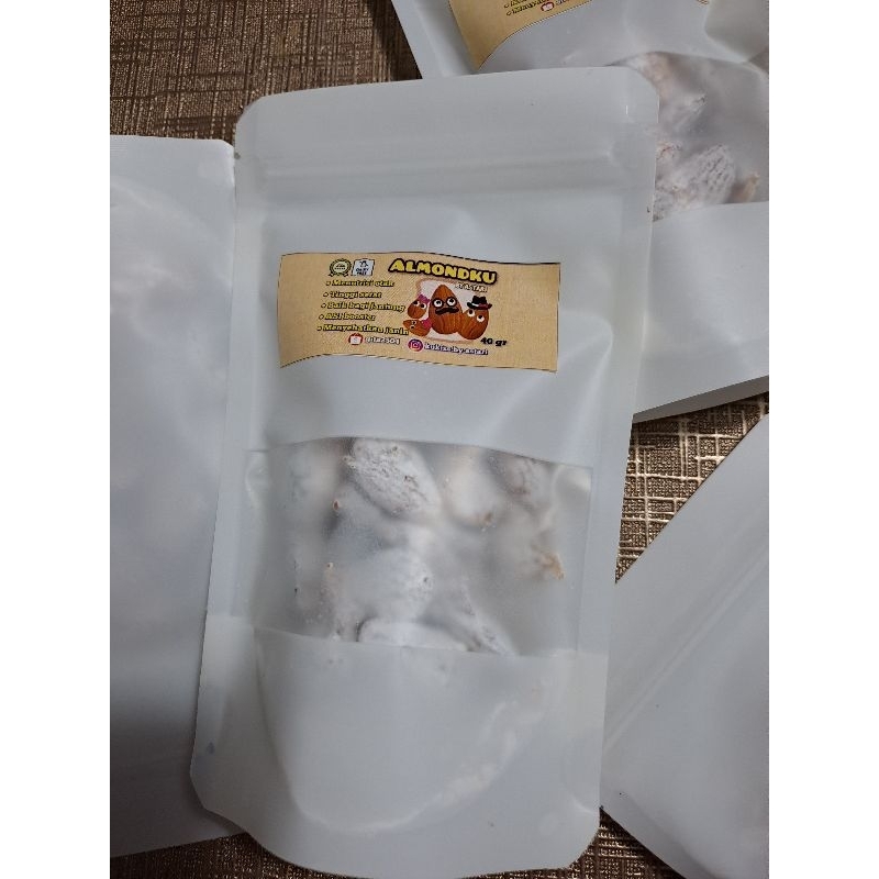 

Almondku, Snow Brittle