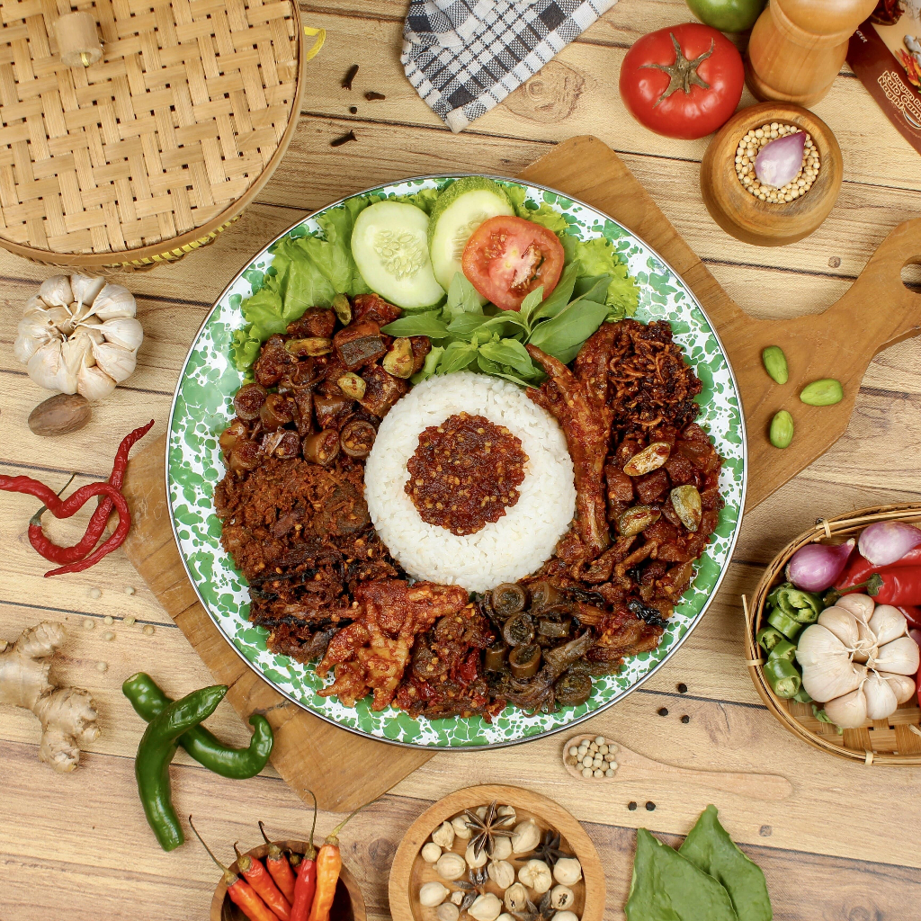 

Warisaneyang.id - Paket Warisan - Rendang Sapi Suwir - Cakalang Manthul - Sambal Teri Medan