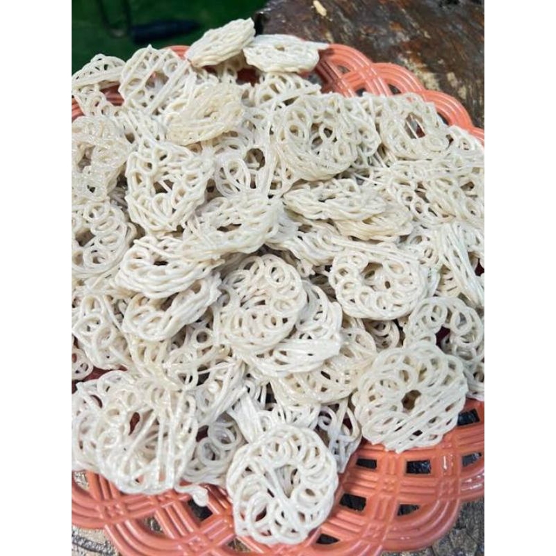 

Krupuk mawar murah 250/gram / krupuk seblak rafael