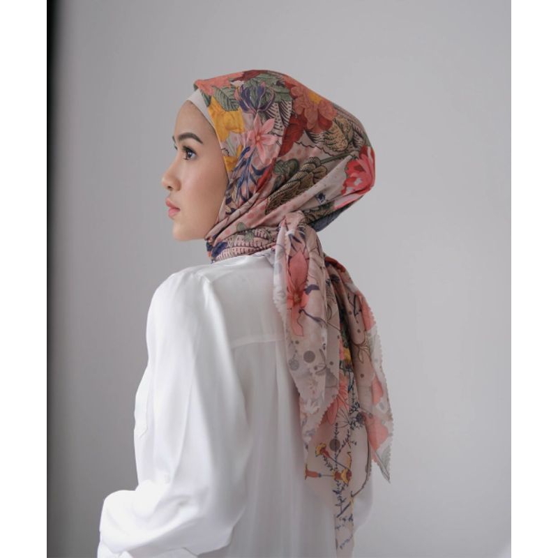 Blossom Scarf Cream Gonegani