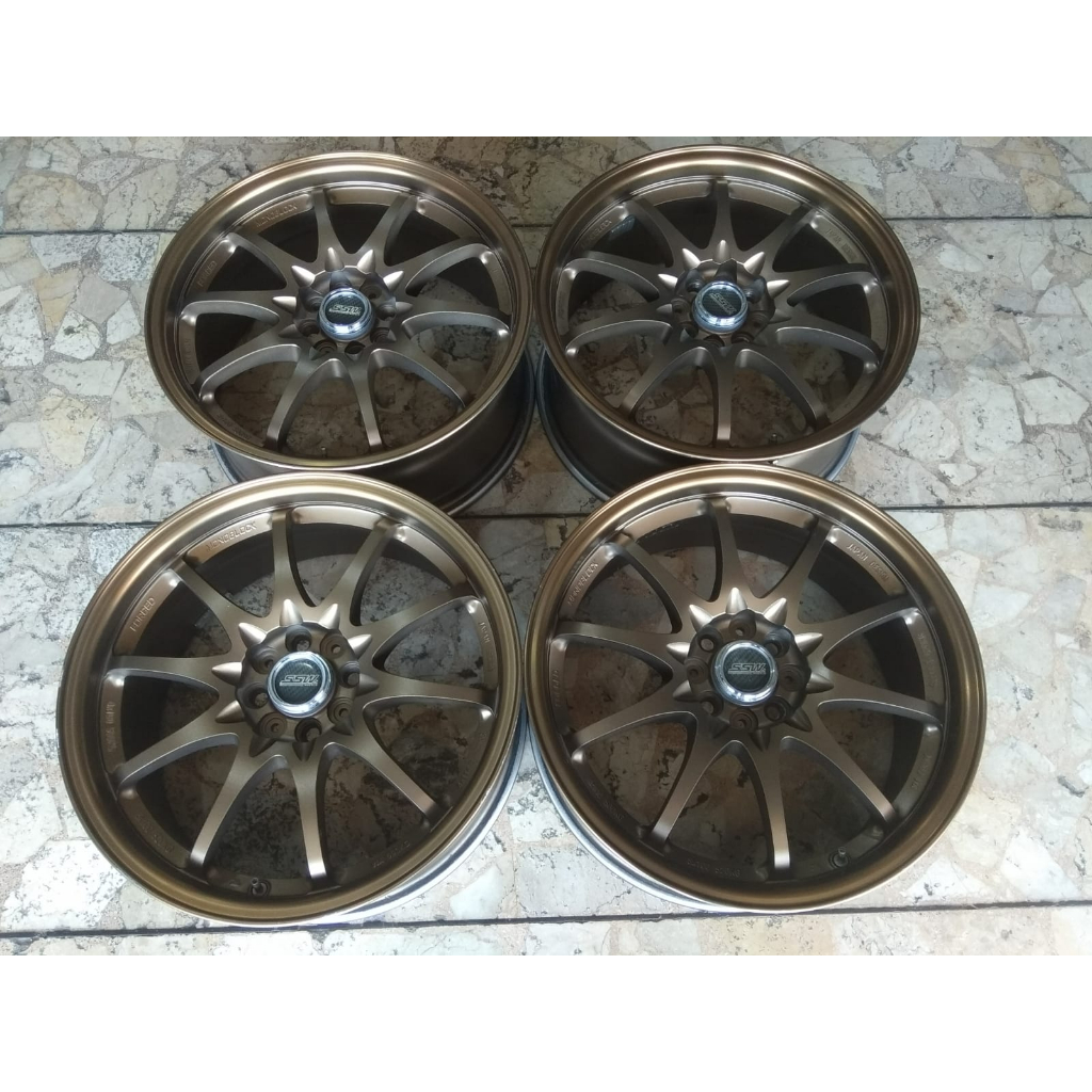 Velg Mobil Bekas SSw Racing Ce28 Ring 17x7,5 Pcd 4x100 Et40 Bronze Cocok Untuk Jazz Yaris Swift Bale