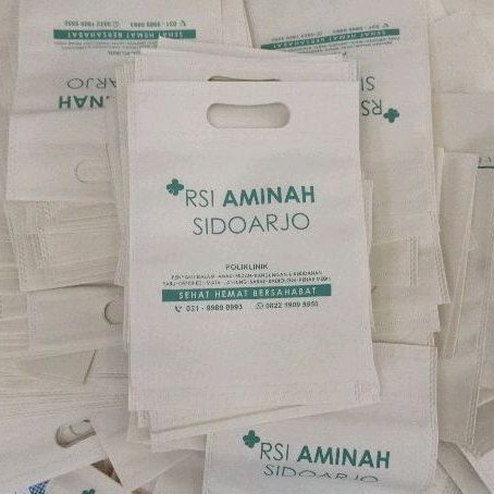 

OVAL 20X25cm Goodiebag Tas Spunbond request sablon real gramasi 75