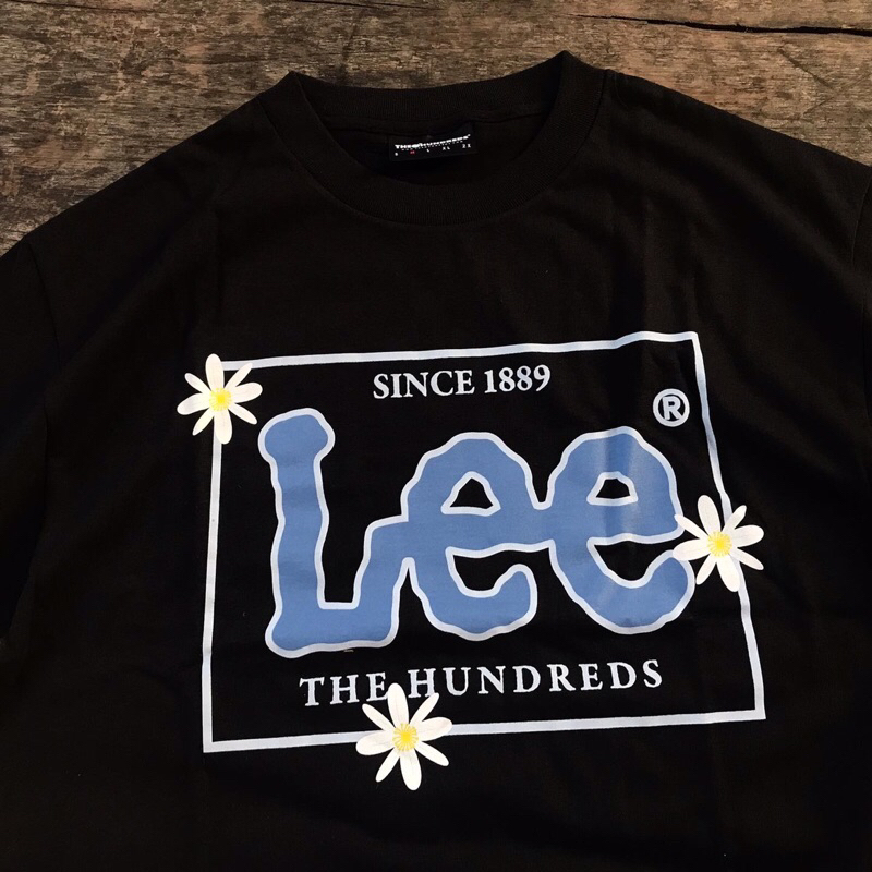 THE HUNDREDS X LEE JEANS FLOWERS TSHIRT BLACK