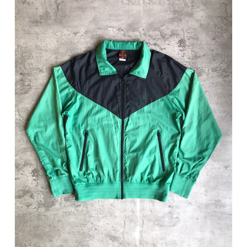 VINTAGE NIKE PINWHEEL 80'S RUNNING JACKET