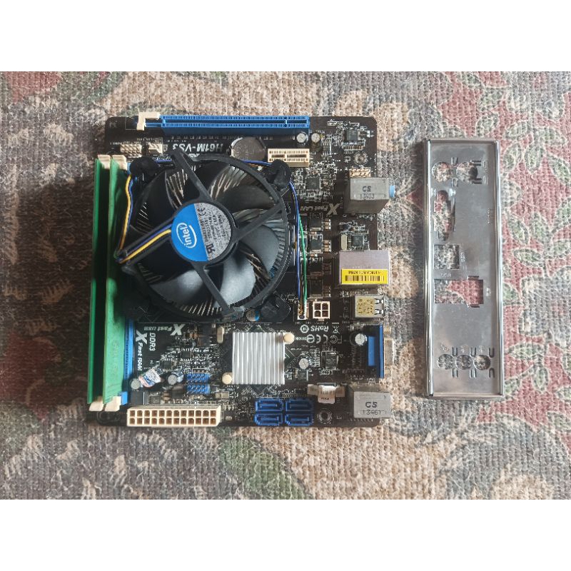 Intel Core i5 3570 + Mobo Asrock h61m VS3 + Ram 2*4 DDR3 + Cooler Stock + GPU R7 240 ddr3