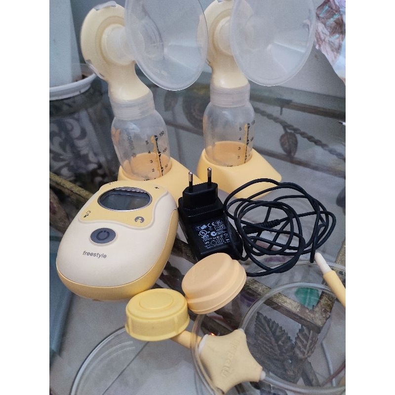 Medela Pompa Asi Freestyle Double Pumping [Preloved]RechargeAble