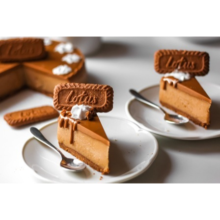 

LOTUS BISCOFF 156GR BISCUIT CARAMELIZED, LOTUS BISKUIT KARAMEL 156 GRAM ISI 25 PCS