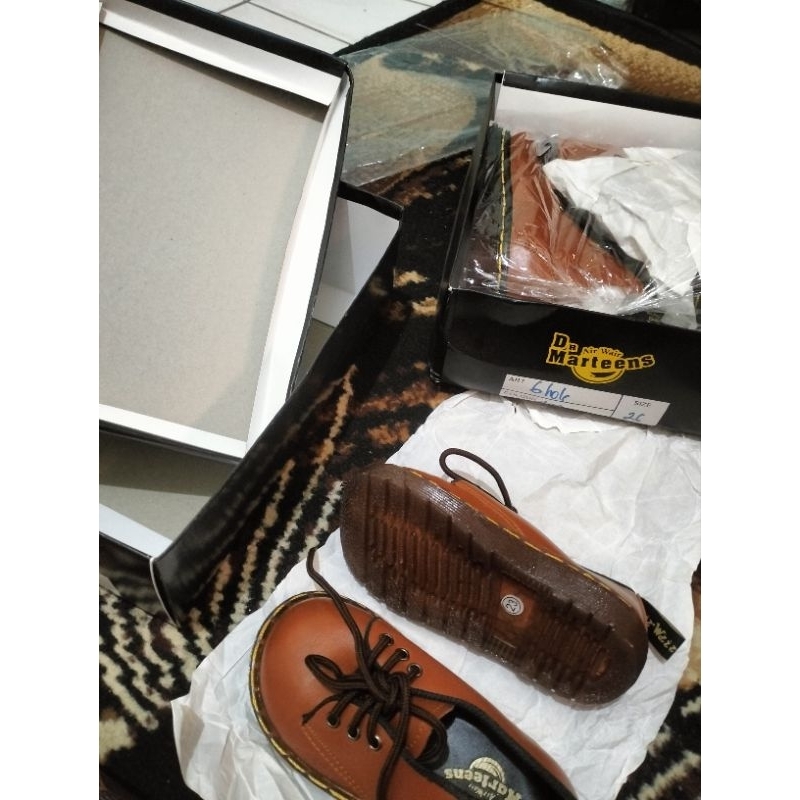 

Jual dus/box sepatu