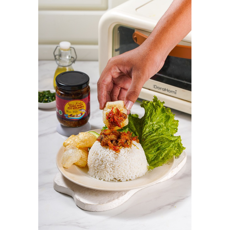 

RB22 Sambal Rawit Ikan Asin Jambal Berat 400gram Berat Isi 200gram