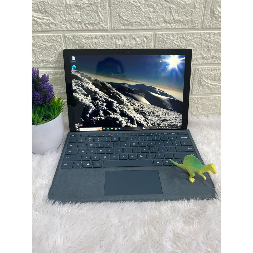 MICROSOFT SURFACE PRO5 8/256GB INTEL CORE I5 GEN 7