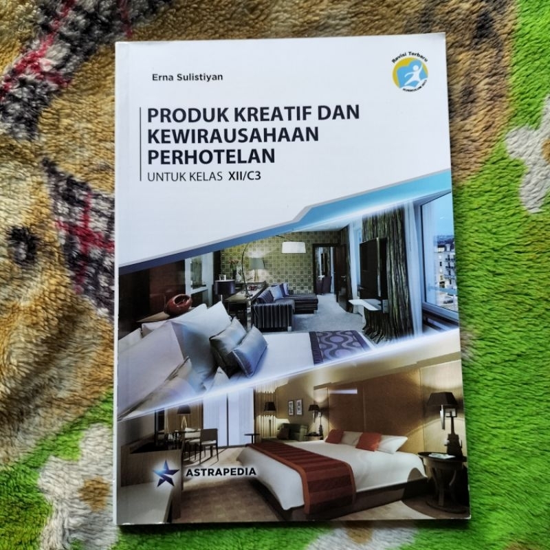 ORIGINAL BUKU PRODUK KREATIF DAN KEWIRAUSAHAAN PERHOTELAN KELAS 12 C3 SMK