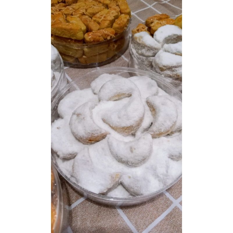 

Kue Putri Salju Homemade