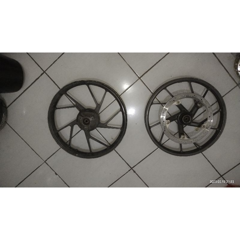 velg racing depan belakang set satria fu 150cc copotan original bekas