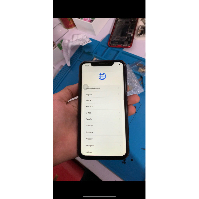 iphone XR lock icloud