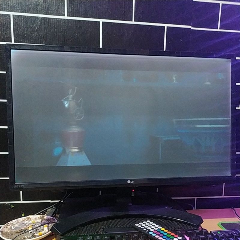 Monitor LG IPS LED