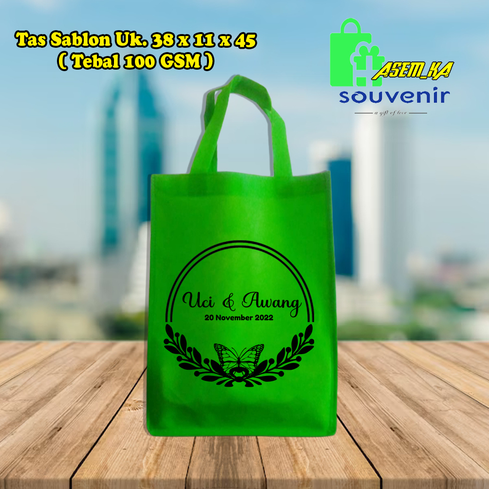 

TAS SOUVENIR SABLON UK 38 X 11 X 45 (PxLxT) - TEBAL 100 GSM