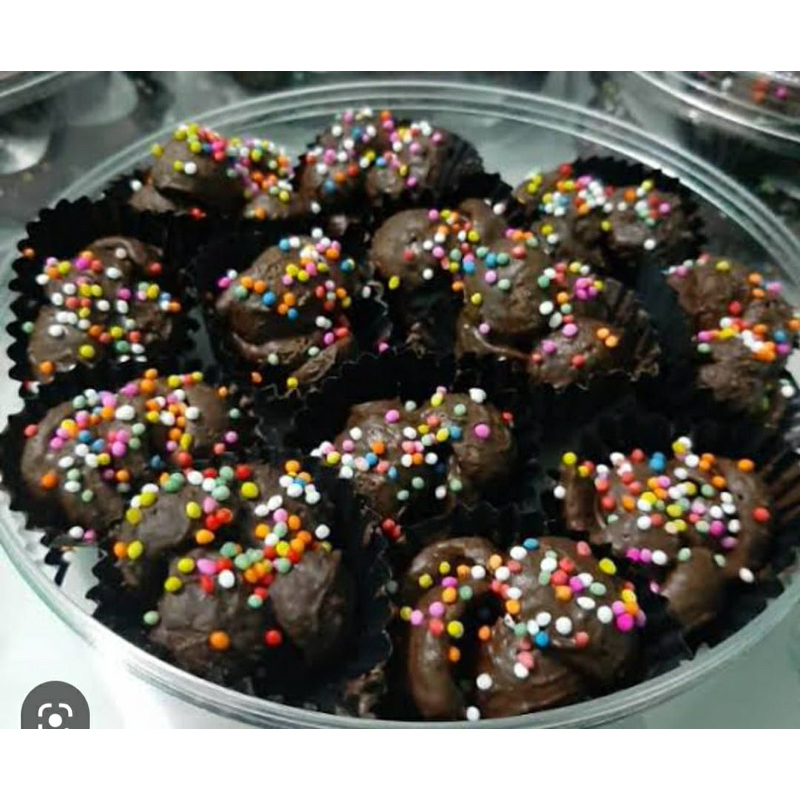 

KUE COCO CRUNCH COKLAT