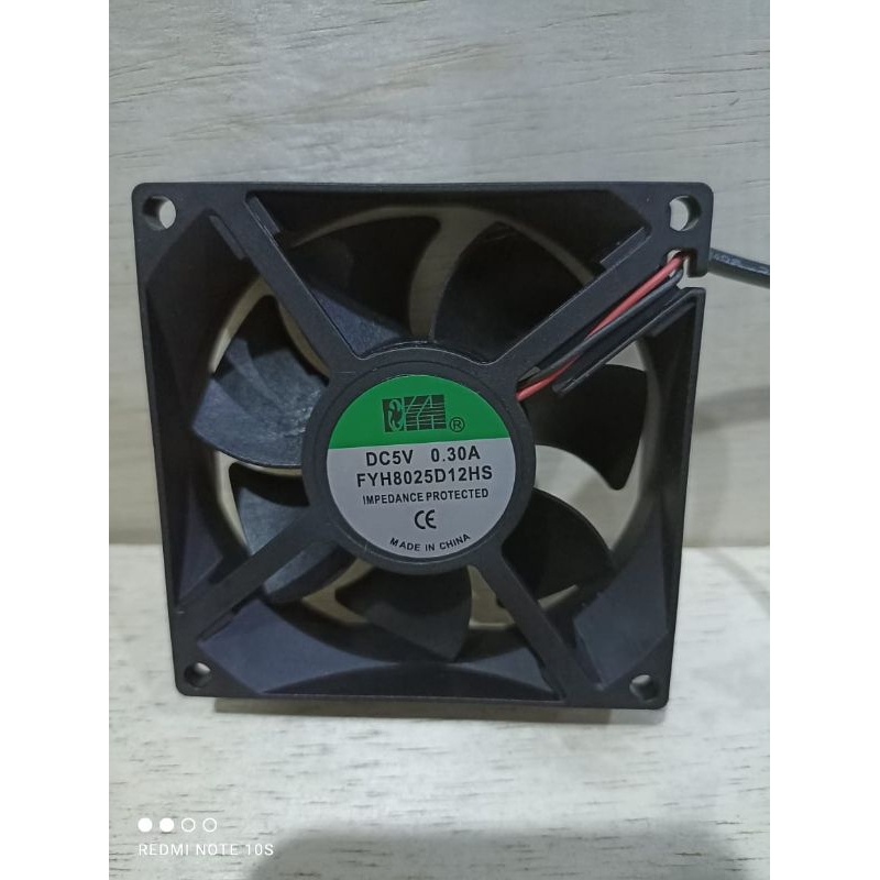 Fan DC 5Volt 0.30A 6X6 8X8 cm Plus USB