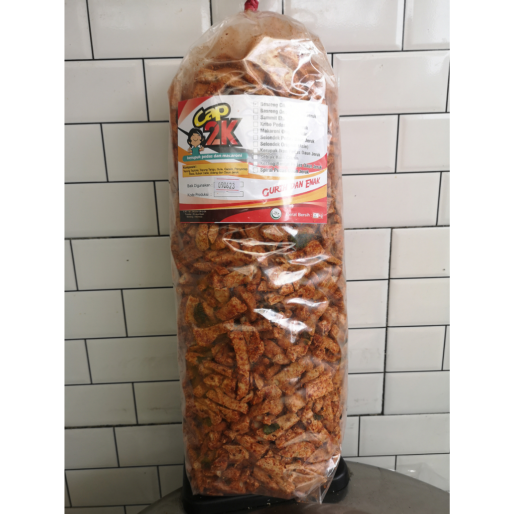 

Basreng Pedas Daun Jeruk Stik 2kg Bakso Goreng Stik