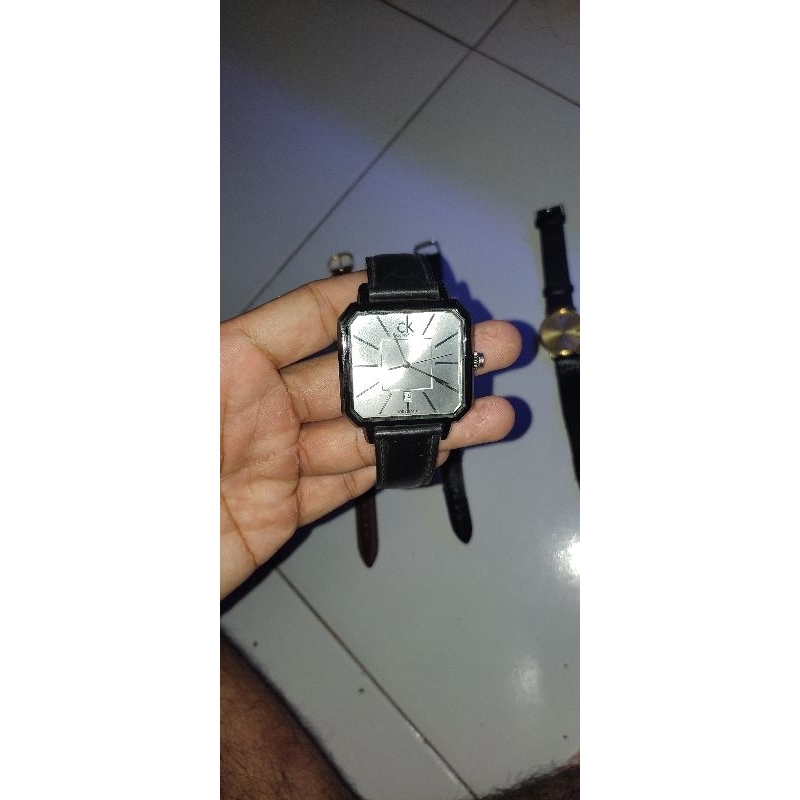 jam tangan cwo merk CK