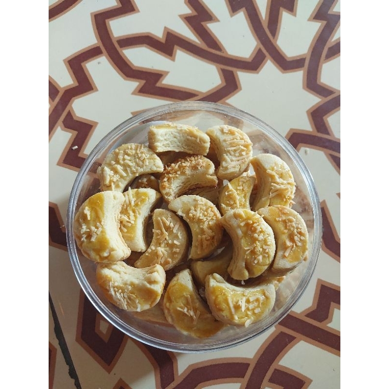 

Kue Kering Lebaran Kastengel Si Bulan