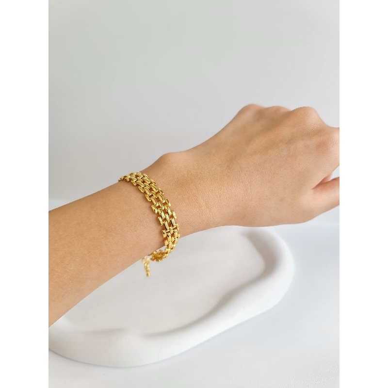 Sonya Watchband Design Bracelet Gelang Emas 18k GP Titanium