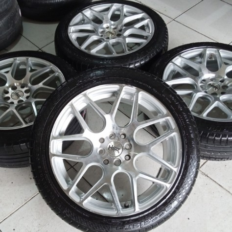 Velg Mobil Bekas Ring 17 MANDONG HSR R17 Lebar 7,5 Lubang 4 BAN 205 50 R17