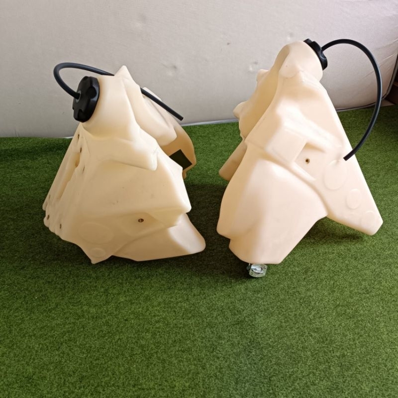 Tangki Husqvarna 2023 tipe enduro